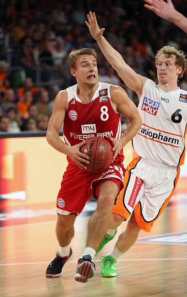 2险胜河北 2险胜河北